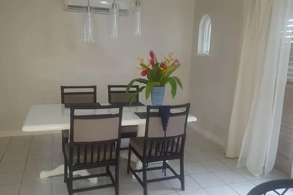 Negril Condo By The Beach Apt. 194 Point Village Lägenhet
